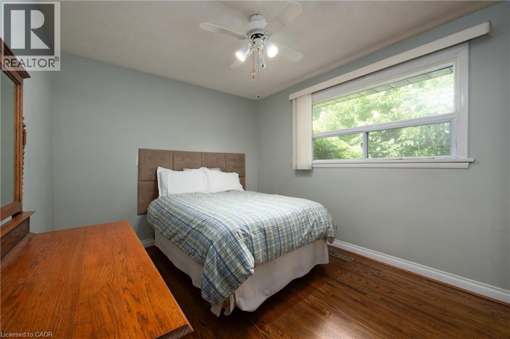 1304 Avon Crescent, Oakville, Ontario  L6J 2T7 - Photo 14 - 40835285