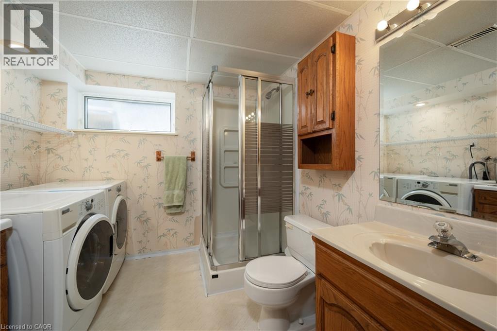 1304 Avon Crescent, Oakville, Ontario  L6J 2T7 - Photo 19 - 40835285