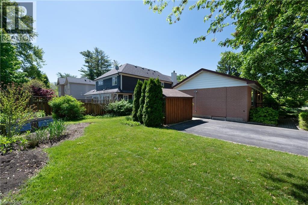 1304 Avon Crescent, Oakville, Ontario  L6J 2T7 - Photo 6 - 40835285