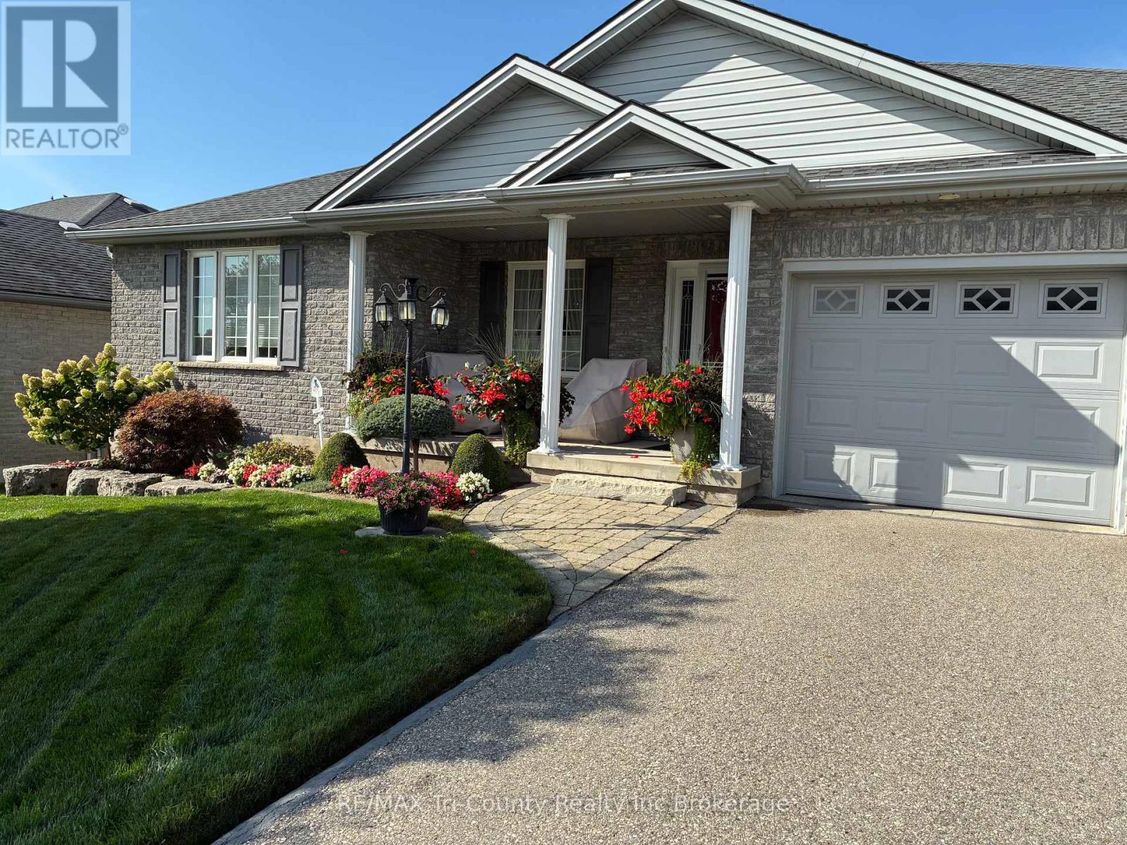 31 Morning Glory Drive, Tillsonburg, Ontario  N4G 5S9 - Photo 5 - X13221914