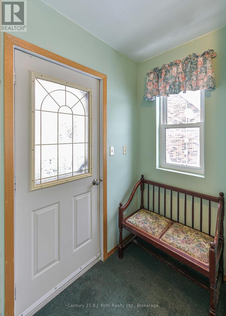 337 Colborne Street W, Orillia, Ontario  L3V 3A4 - Photo 13 - S13222012
