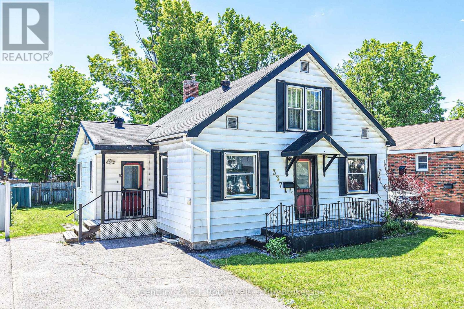 337 Colborne Street W, Orillia, Ontario  L3V 3A4 - Photo 2 - S13222012