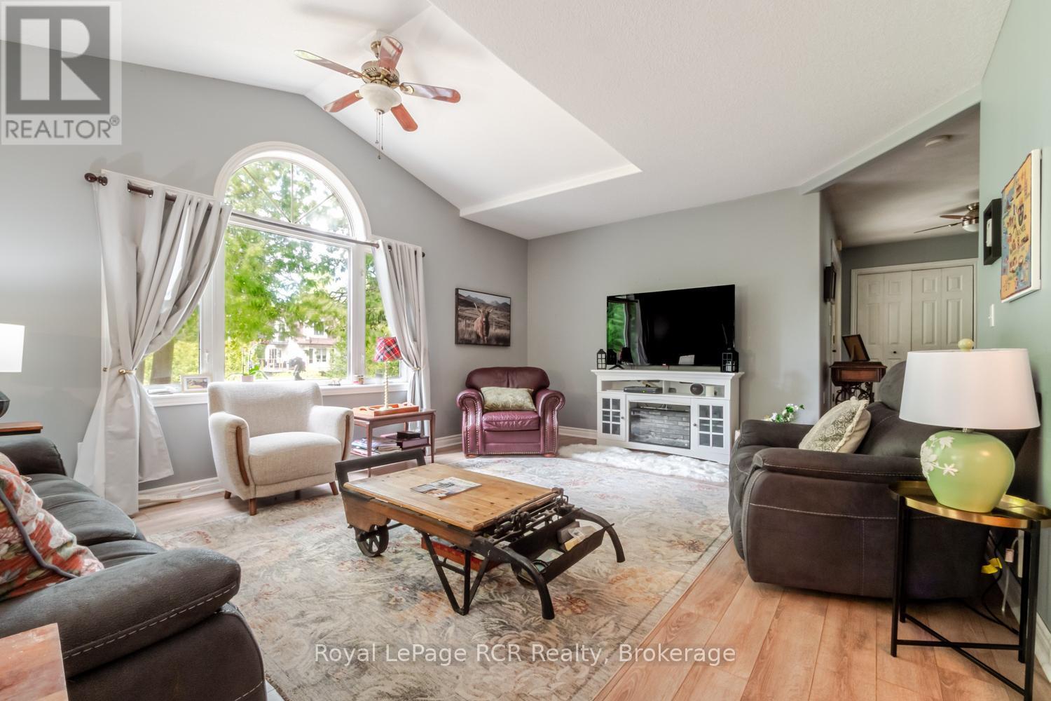 55 Shamrock Boulevard, South Bruce Peninsula, Ontario  N0H 2T0 - Photo 12 - X13221878