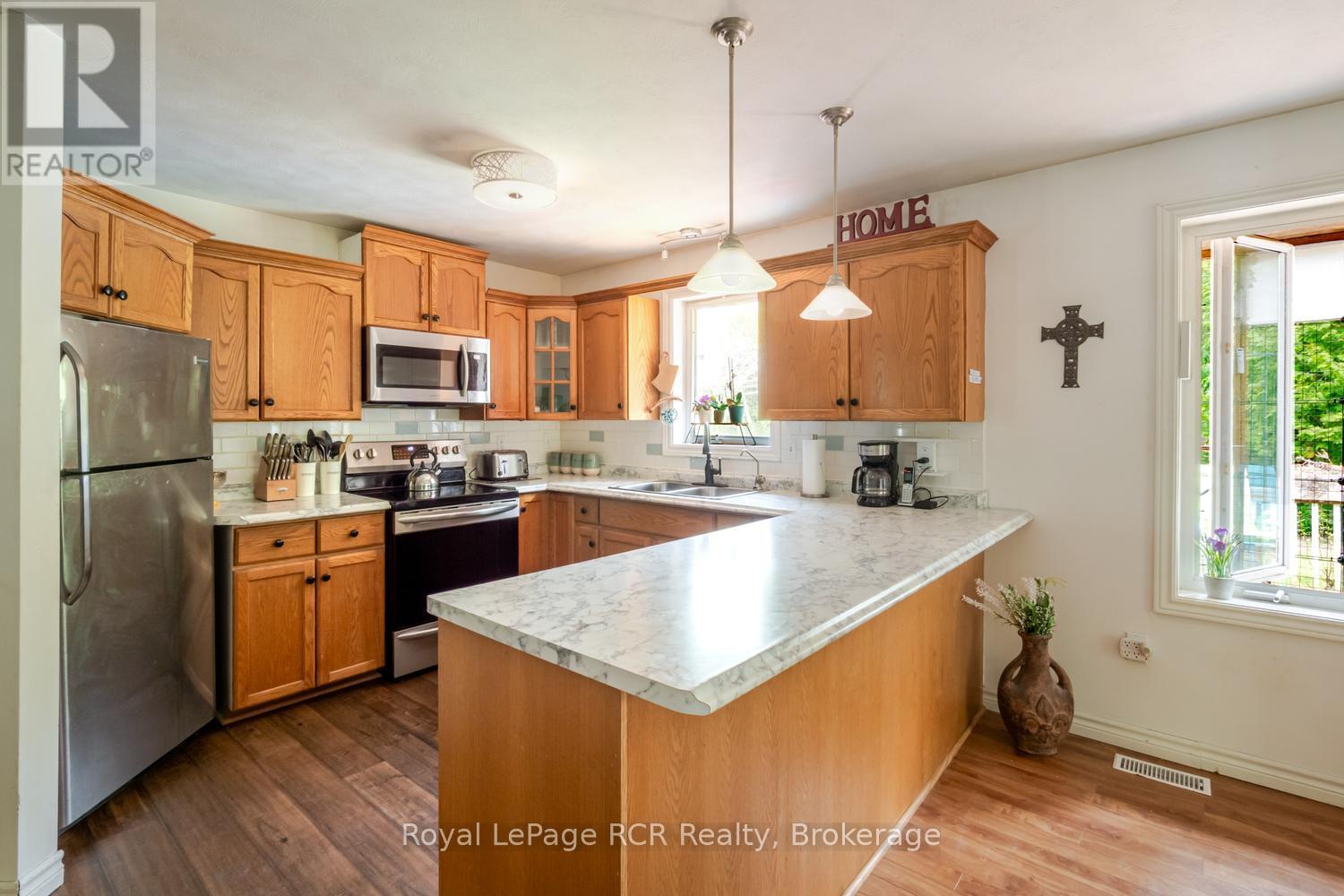 55 Shamrock Boulevard, South Bruce Peninsula, Ontario  N0H 2T0 - Photo 14 - X13221878