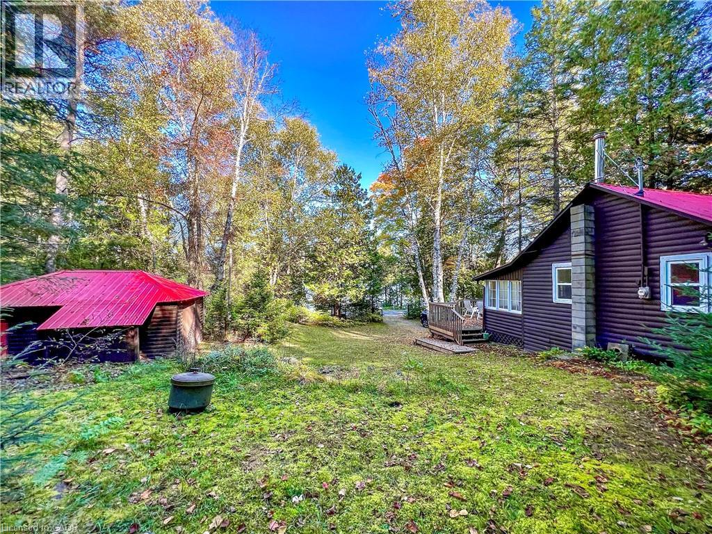 1257 Paint Lake Road, Dorset, Ontario  P0A 1E0 - Photo 3 - 40835352