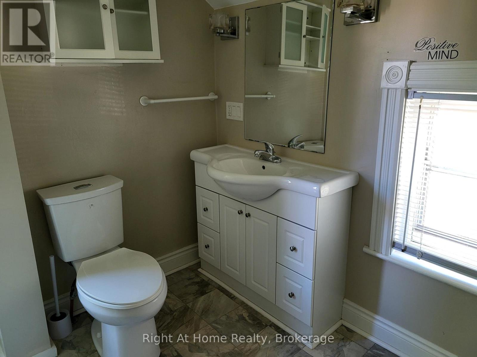 12 Mercer Street, Stratford, Ontario  N5A 6J4 - Photo 19 - X13222428