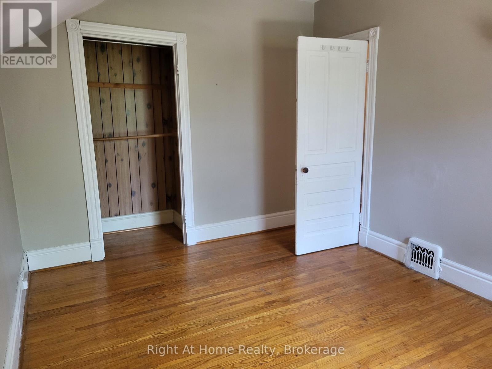 12 Mercer Street, Stratford, Ontario  N5A 6J4 - Photo 23 - X13222428