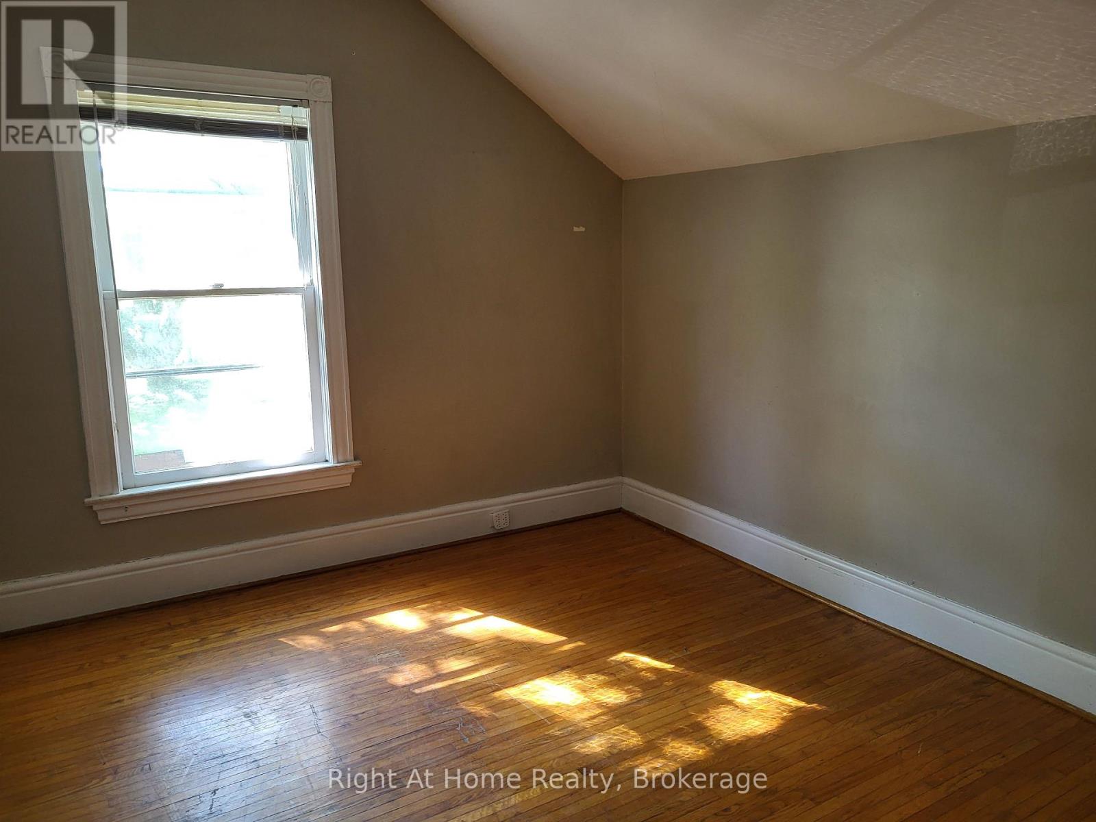 12 Mercer Street, Stratford, Ontario  N5A 6J4 - Photo 24 - X13222428