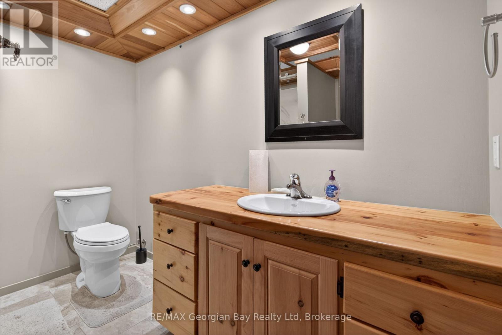 185 Picnic Island Road, Georgian Bay, Ontario  L0K 1S0 - Photo 25 - X13222438