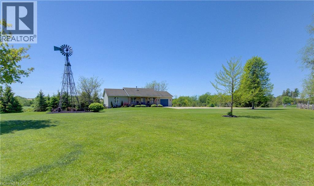 44555 Harriston Road, Gorrie, Ontario  N0G 1X0 - Photo 2 - 40834840