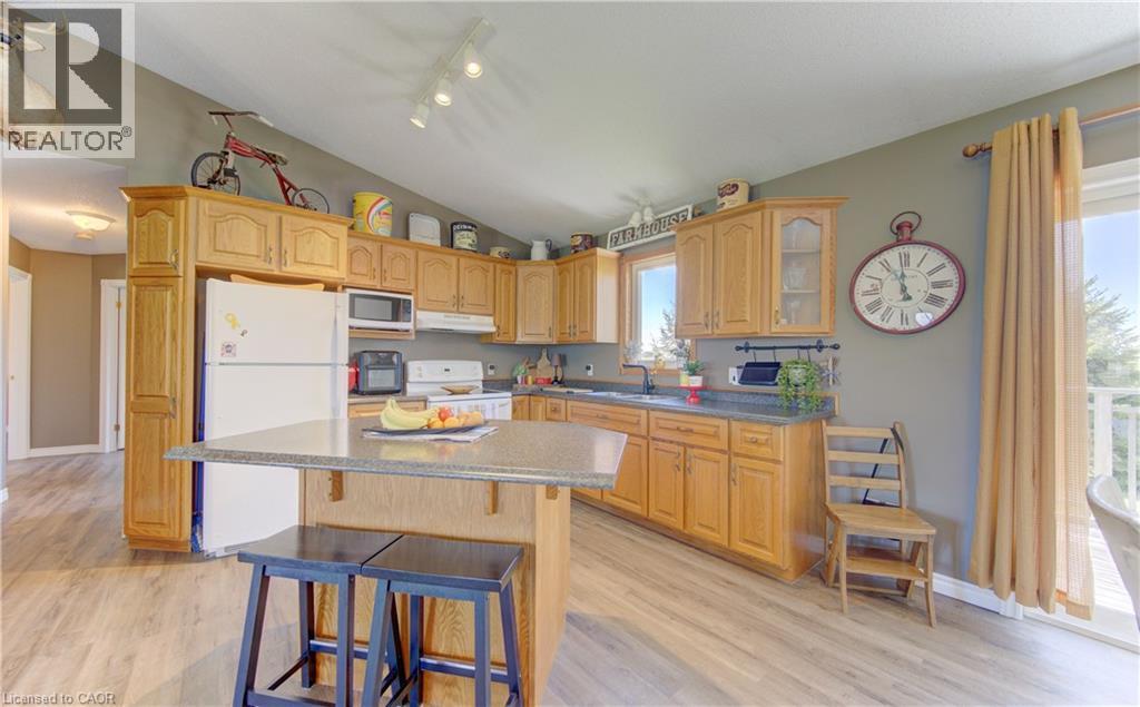 44555 Harriston Road, Gorrie, Ontario  N0G 1X0 - Photo 9 - 40834840