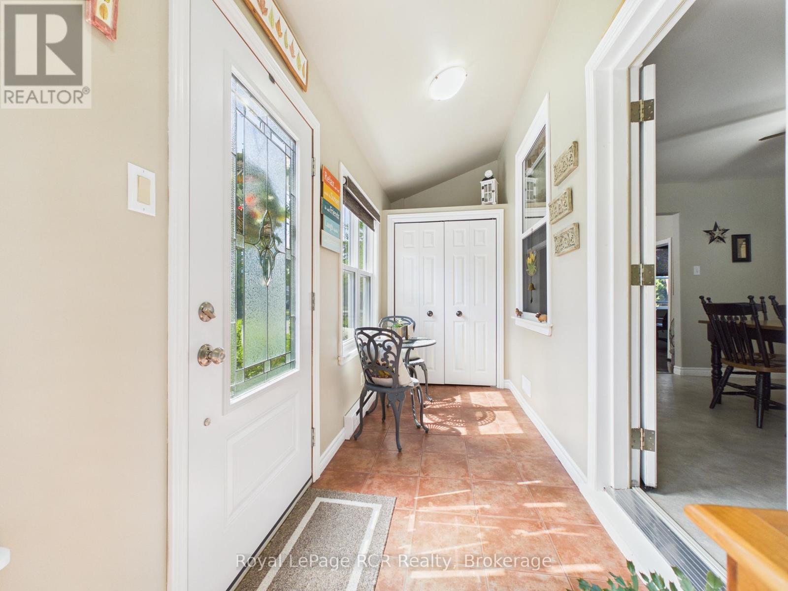 232 William Street, North Huron, Ontario  N0G 2W0 - Photo 6 - X13222742