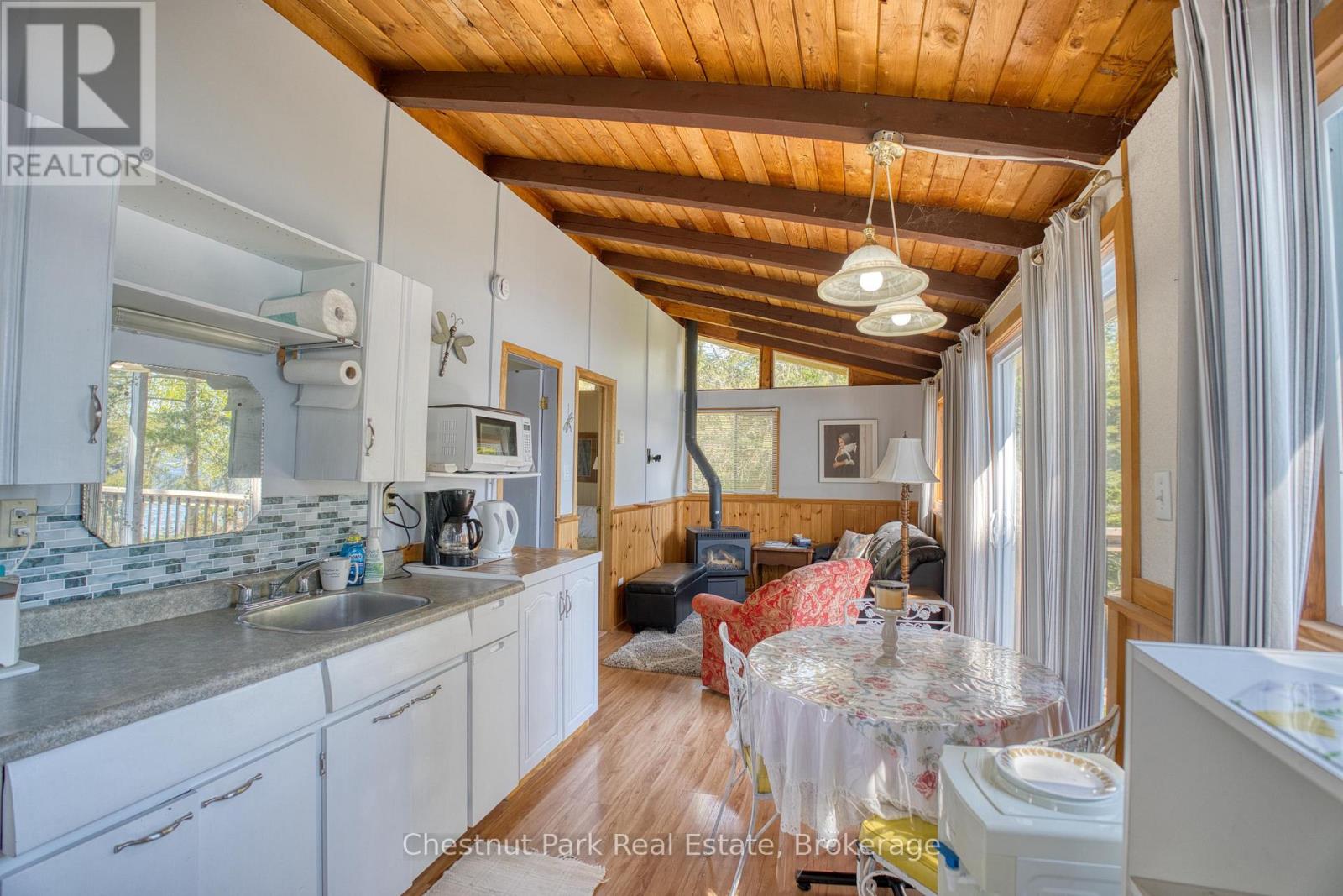 156 Miller Lake Shore Road, Northern Bruce Peninsula, Ontario  N0H 1Z0 - Photo 18 - X13222754