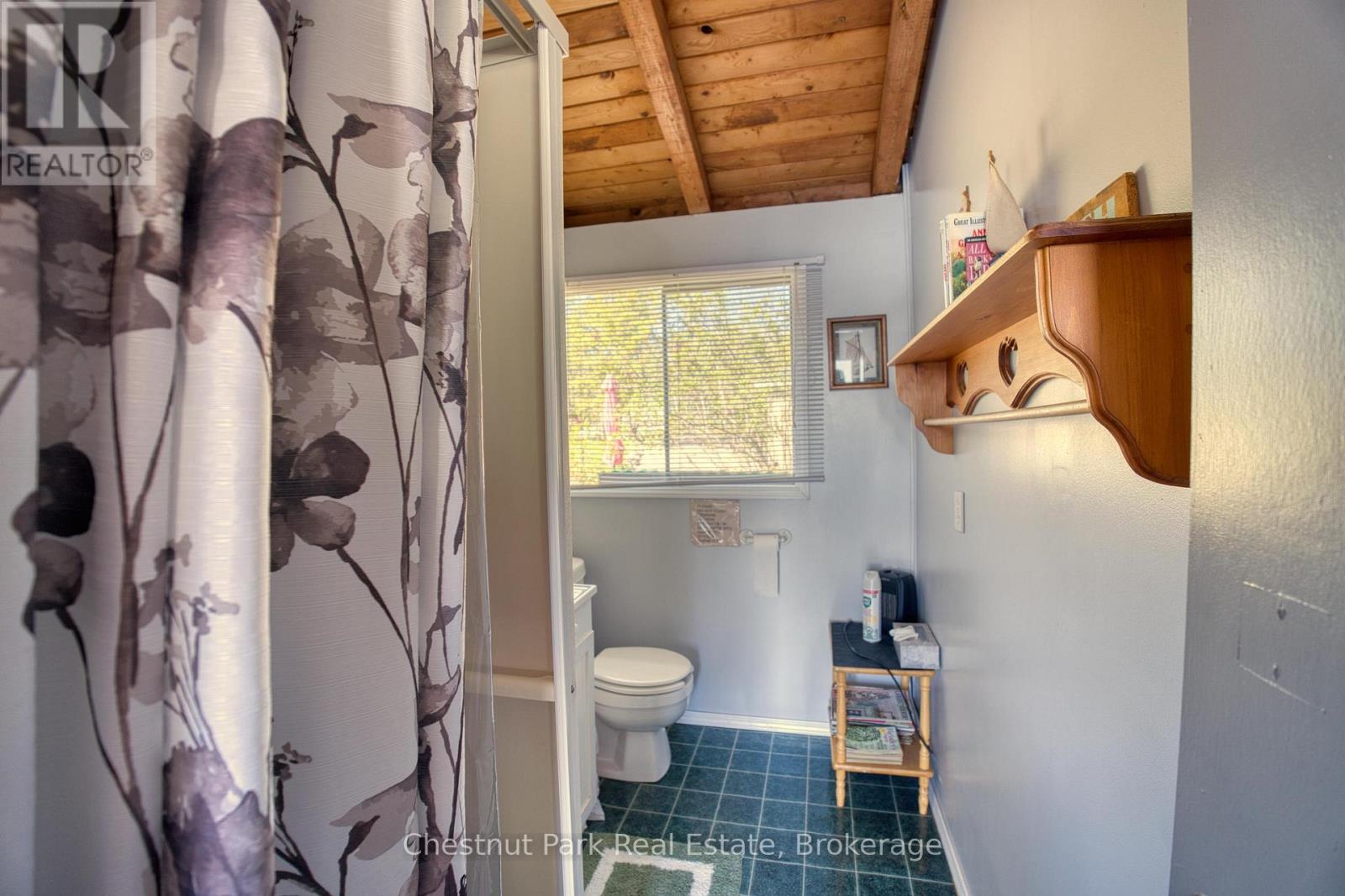 156 Miller Lake Shore Road, Northern Bruce Peninsula, Ontario  N0H 1Z0 - Photo 21 - X13222754