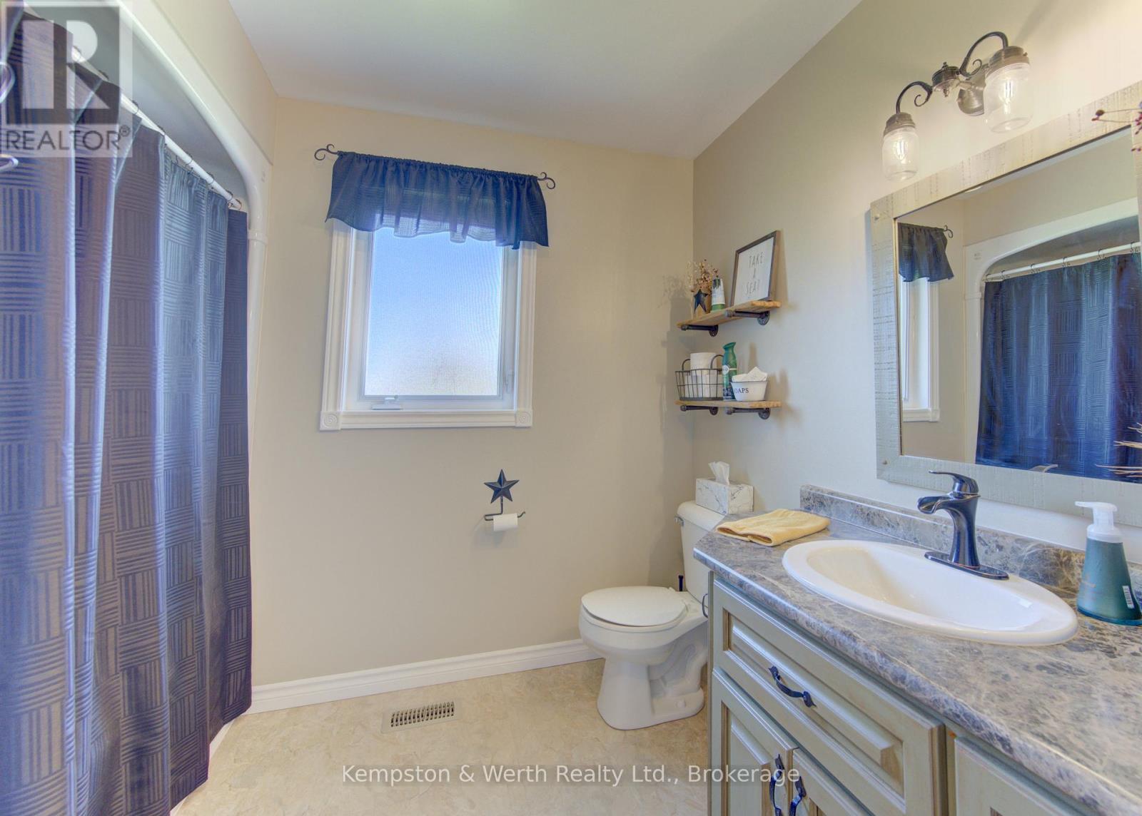 44555 Harriston Road, Howick, Ontario  N0G 1X0 - Photo 12 - X13222776