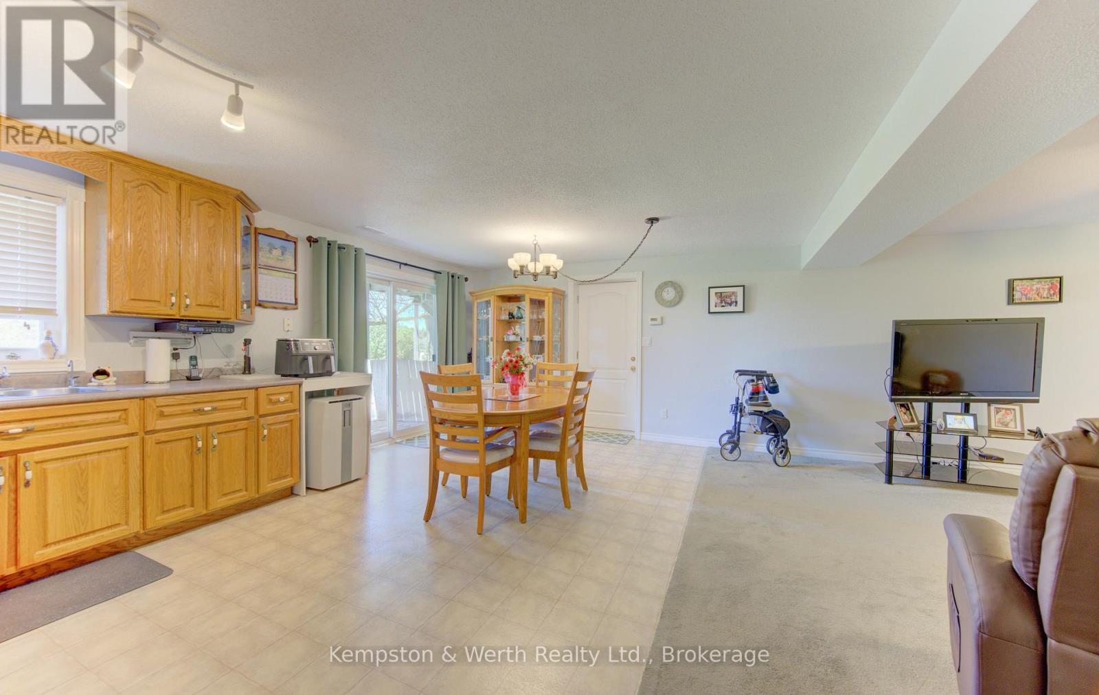 44555 Harriston Road, Howick, Ontario  N0G 1X0 - Photo 21 - X13222776