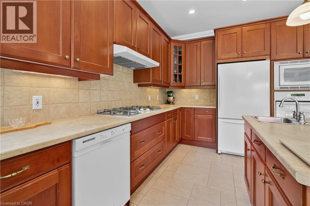 6786 Christine Court, Niagara Falls, Ontario  L2J 4L6 - Photo 18 - 40835418