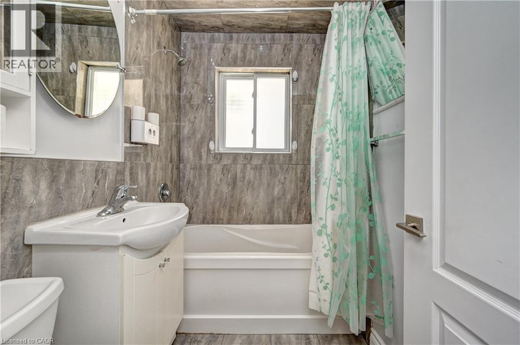 158 Plymouth Road, Kitchener, Ontario  N2G 3G5 - Photo 16 - 40835142