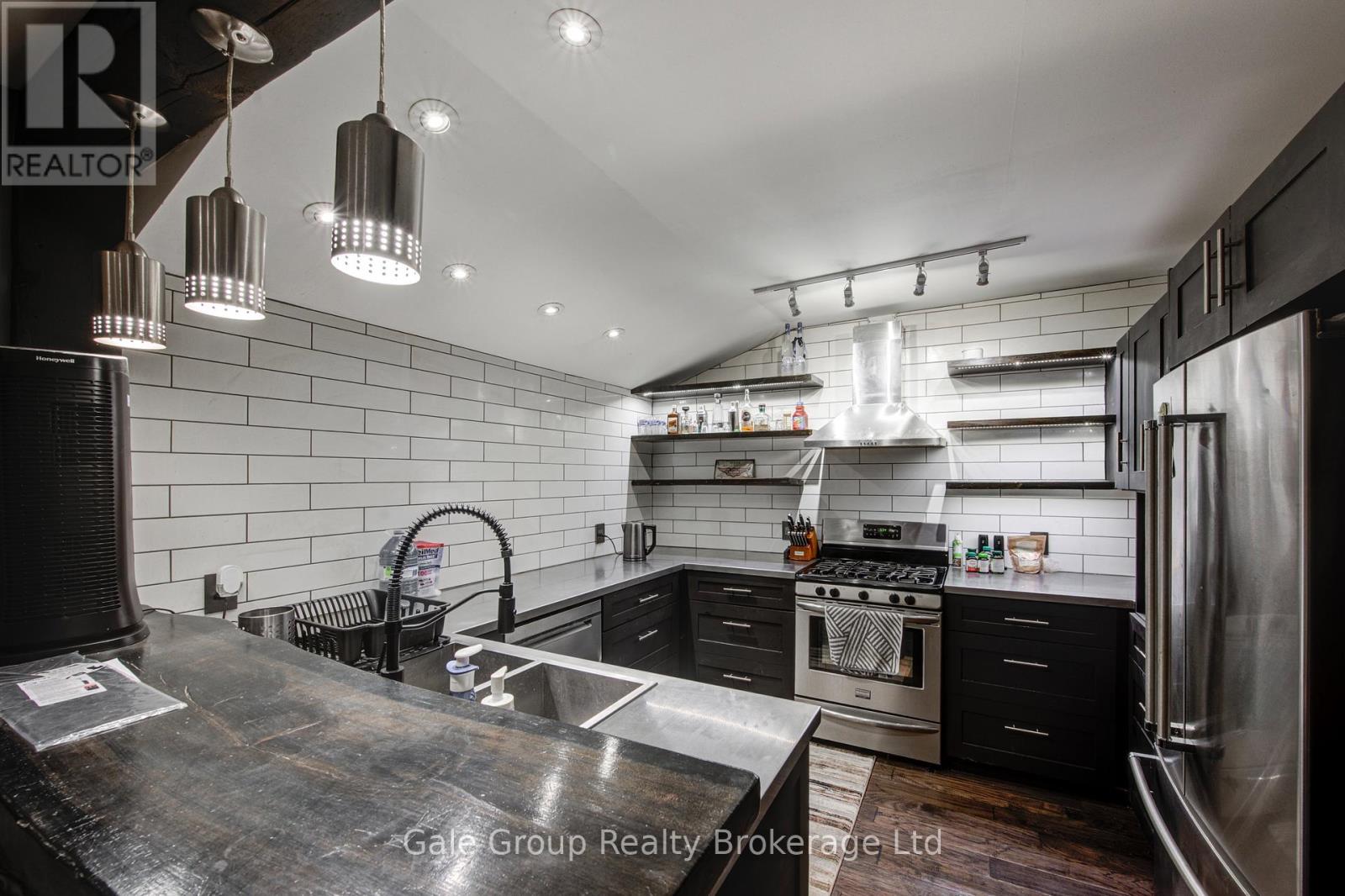 83 Oxford Street, Woodstock, Ontario  N4S 6A4 - Photo 13 - X13223330