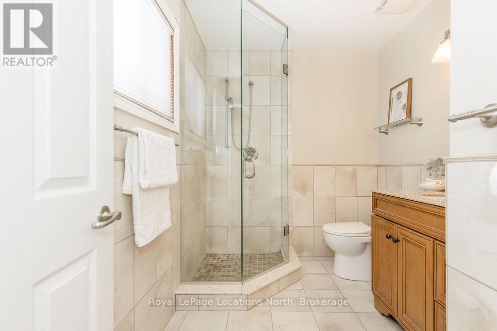 40 Fairway Crescent, Wasaga Beach, Ontario  L9Z 1B8 - Photo 18 - S13223246