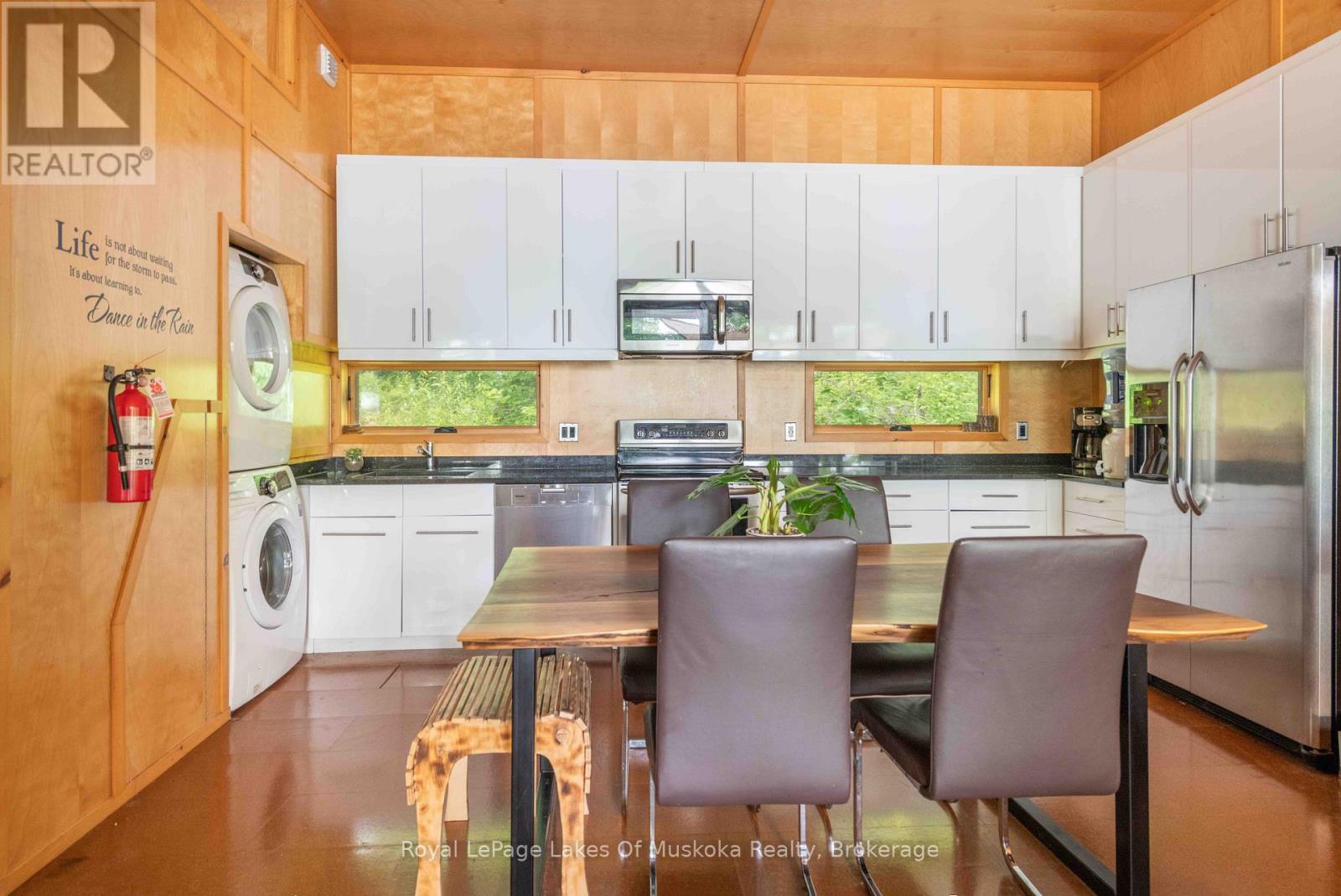 484 Big Island S, Huntsville, Ontario  P1H 2J3 - Photo 8 - X13223340