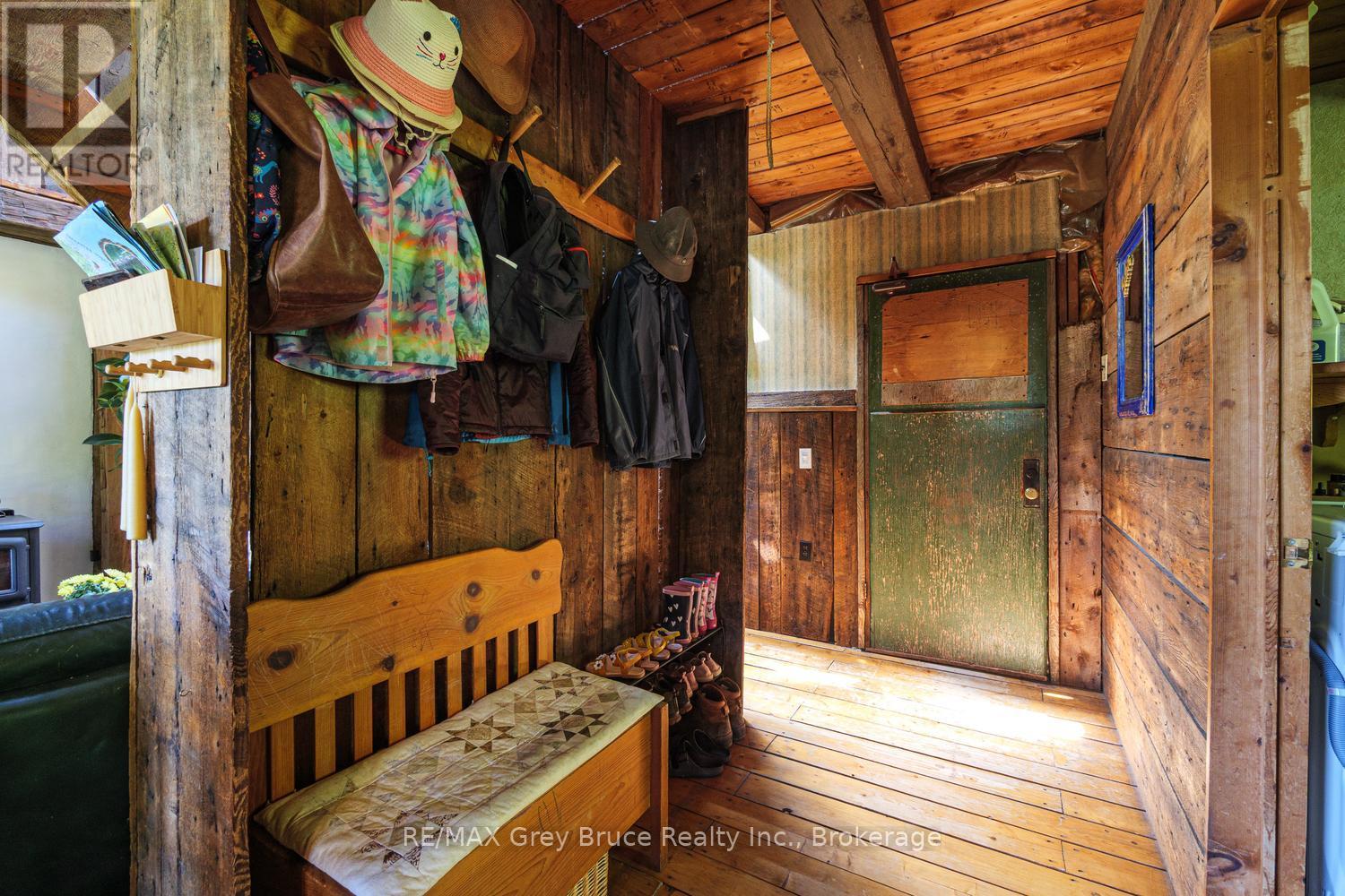 127 Crawford Drive, South Bruce Peninsula, Ontario  N0H 2T0 - Photo 18 - X13223418