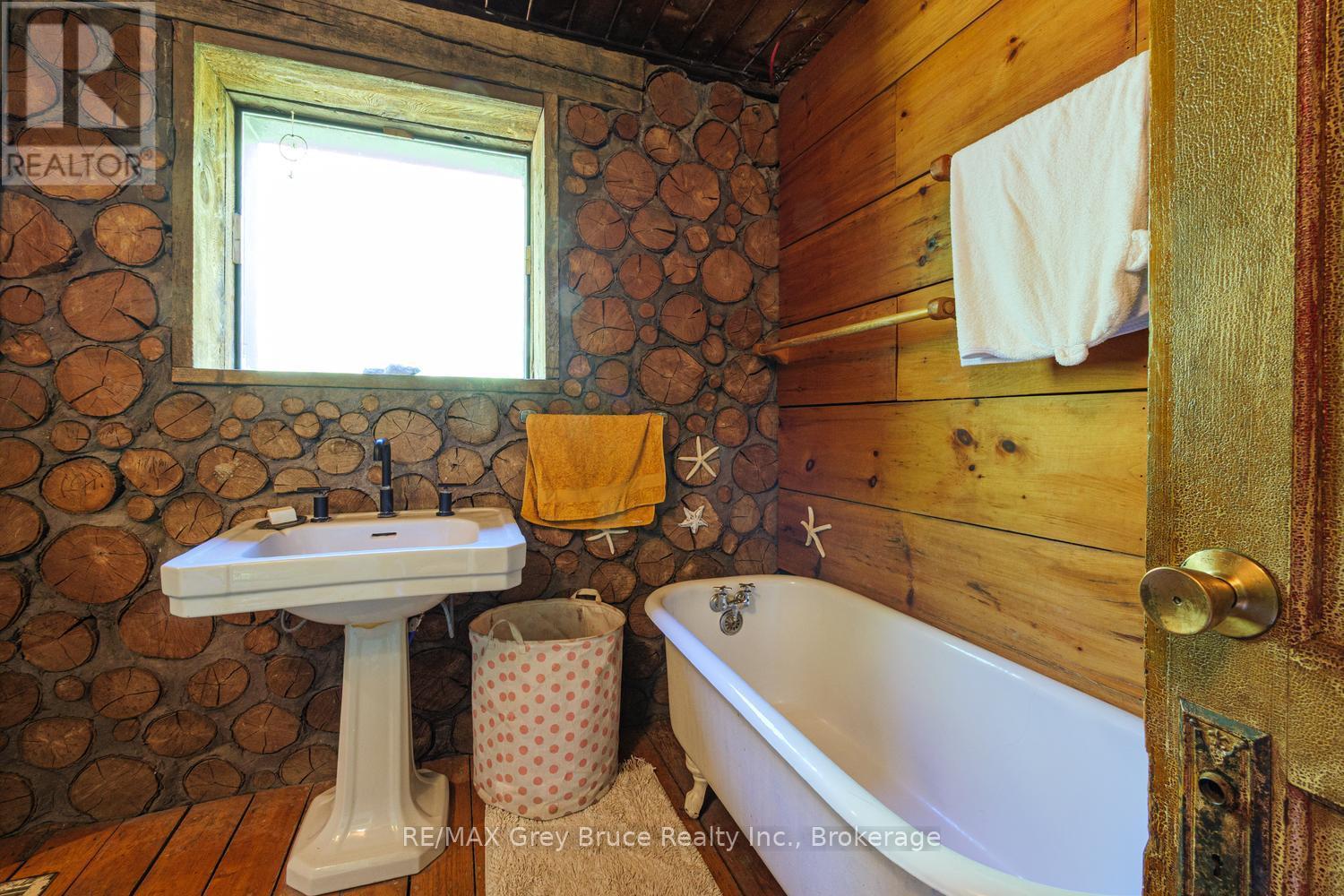127 Crawford Drive, South Bruce Peninsula, Ontario  N0H 2T0 - Photo 31 - X13223418