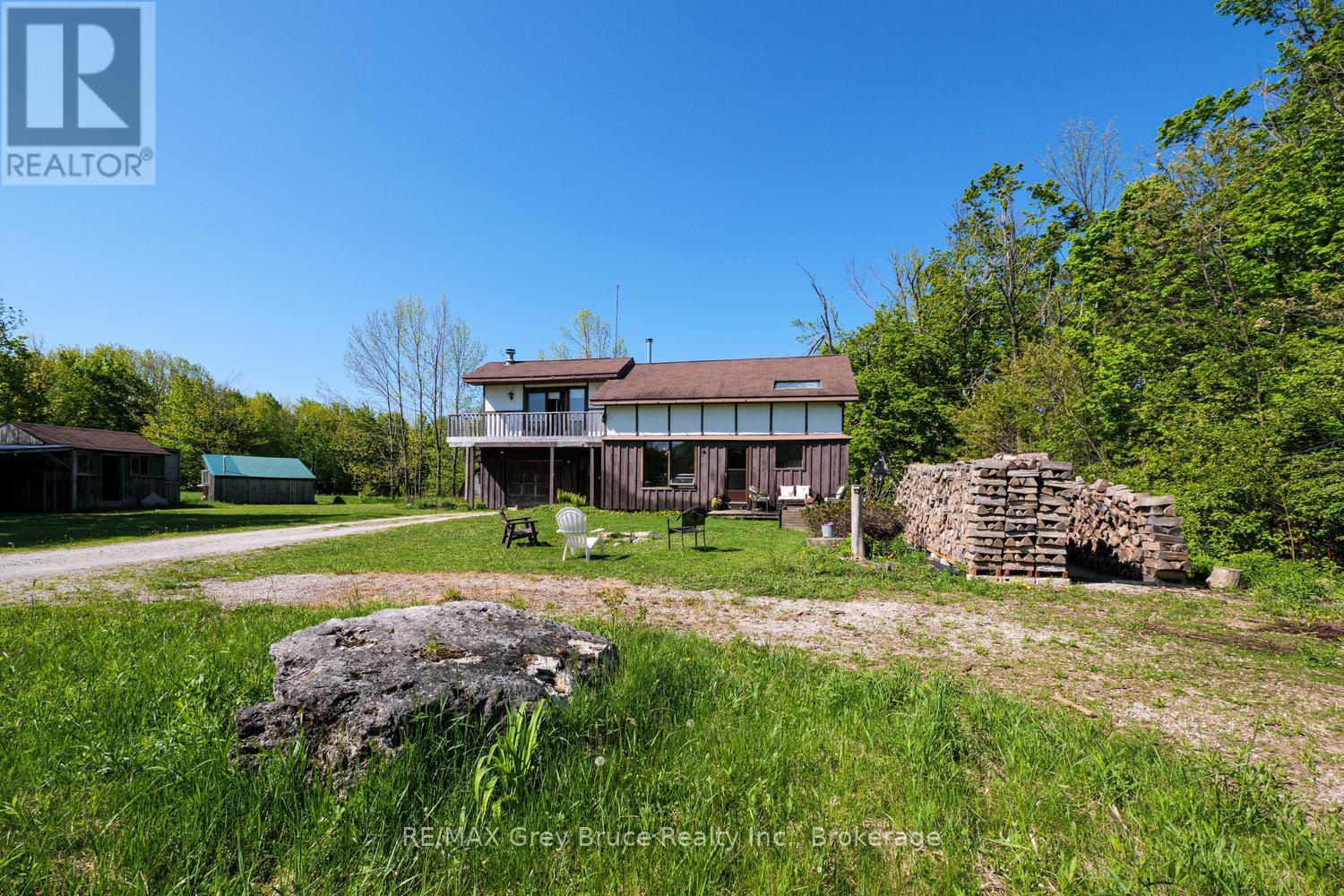 127 Crawford Drive, South Bruce Peninsula, Ontario  N0H 2T0 - Photo 4 - X13223418