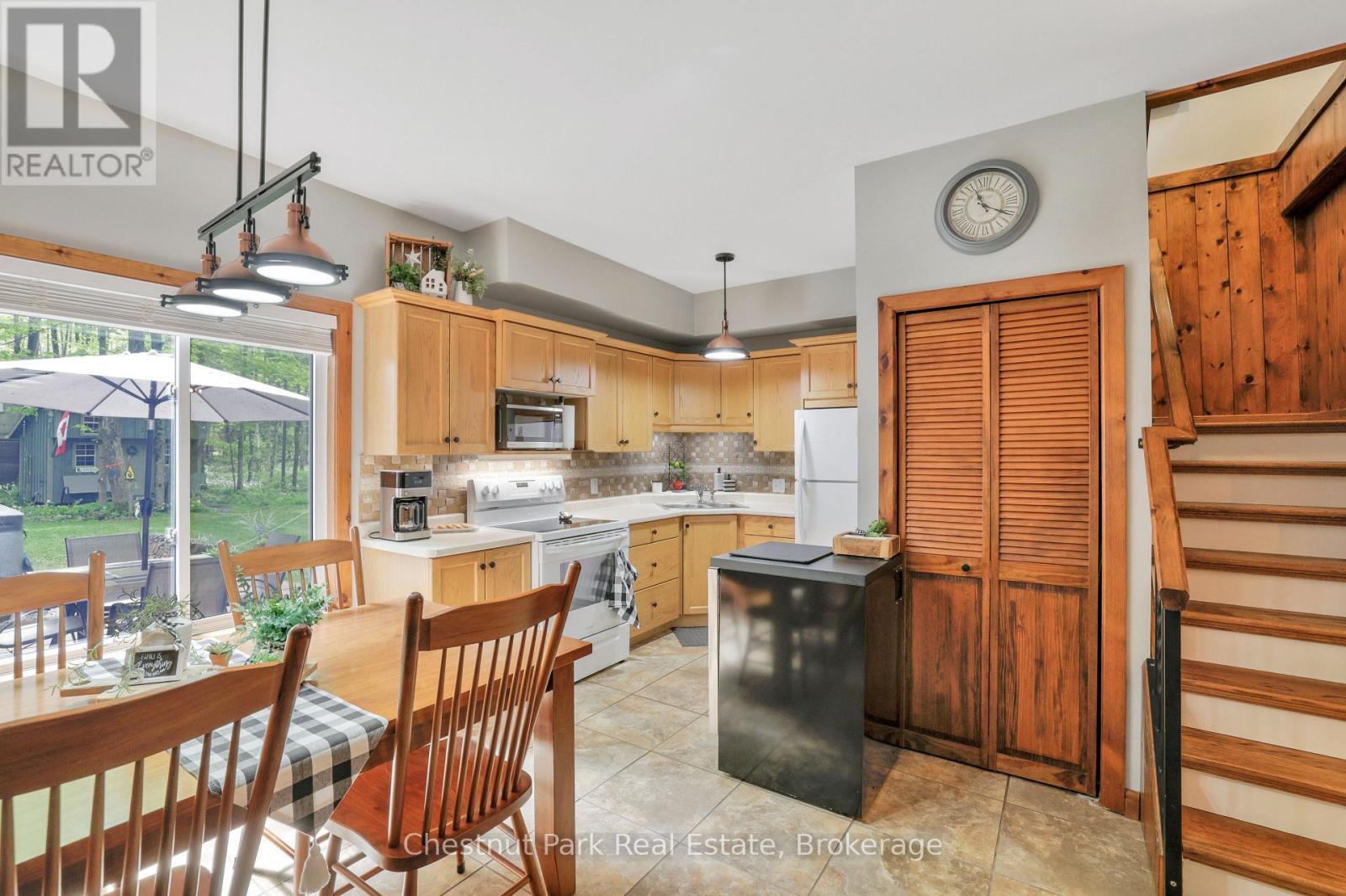 17 Cedar Trail, South Bruce Peninsula, Ontario  N0H 2T0 - Photo 12 - X13223454