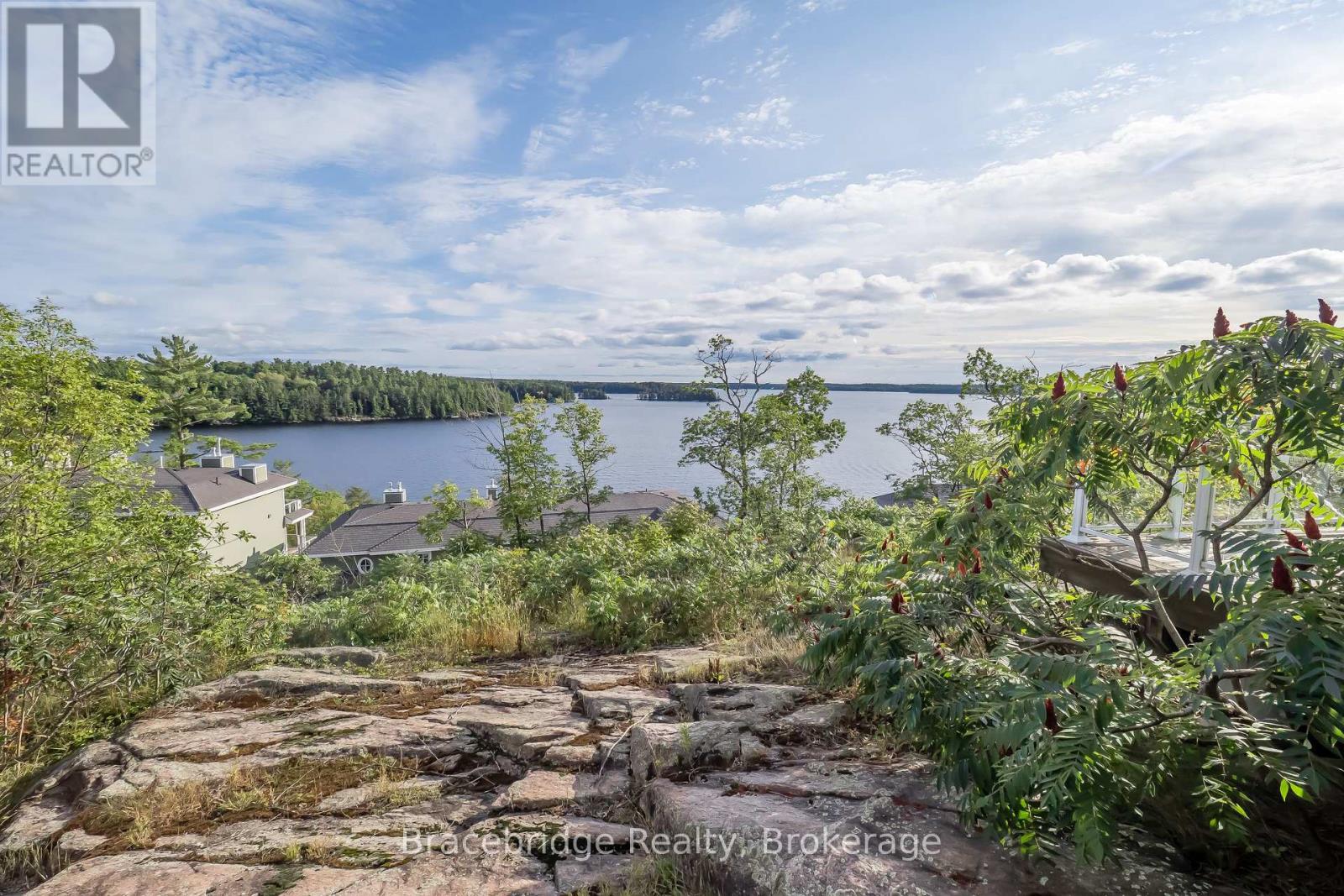 T301-D1 - 1869 Muskoka Rd 118 Highway W, Muskoka Lakes, Ontario  P1L 1W8 - Photo 25 - X13223590