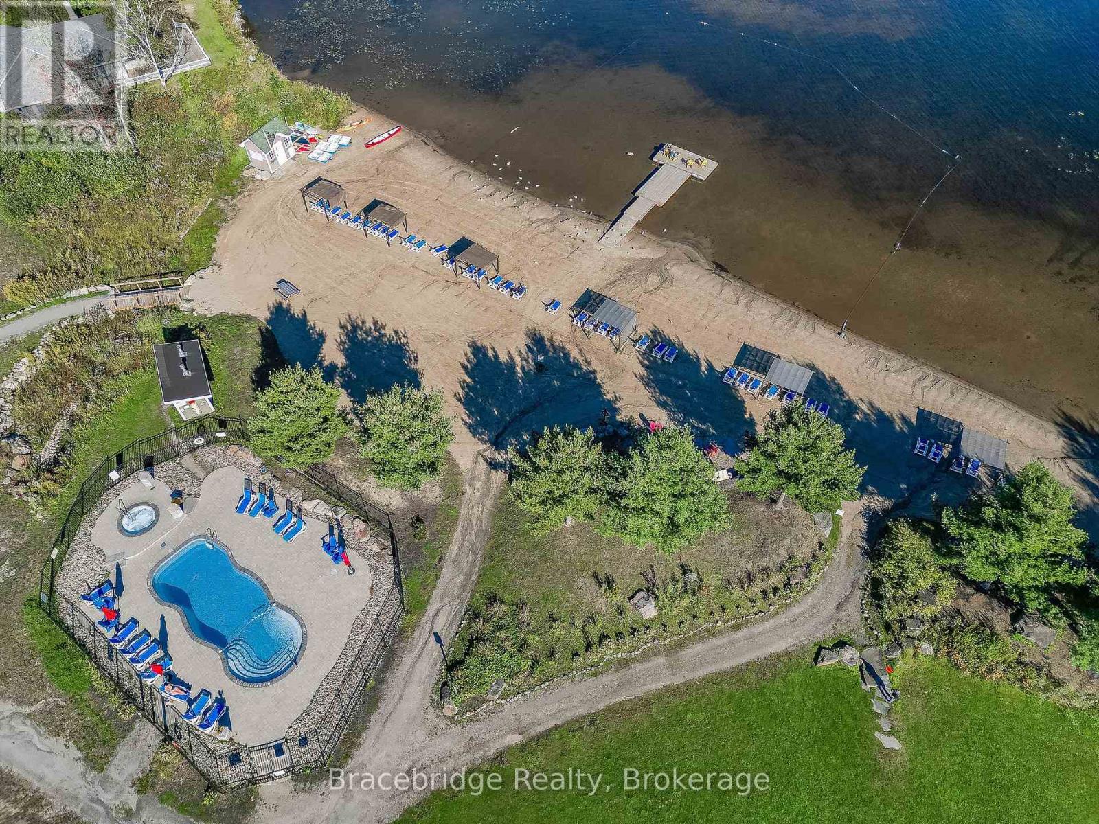 T301-D1 - 1869 Muskoka Rd 118 Highway W, Muskoka Lakes, Ontario  P1L 1W8 - Photo 28 - X13223590