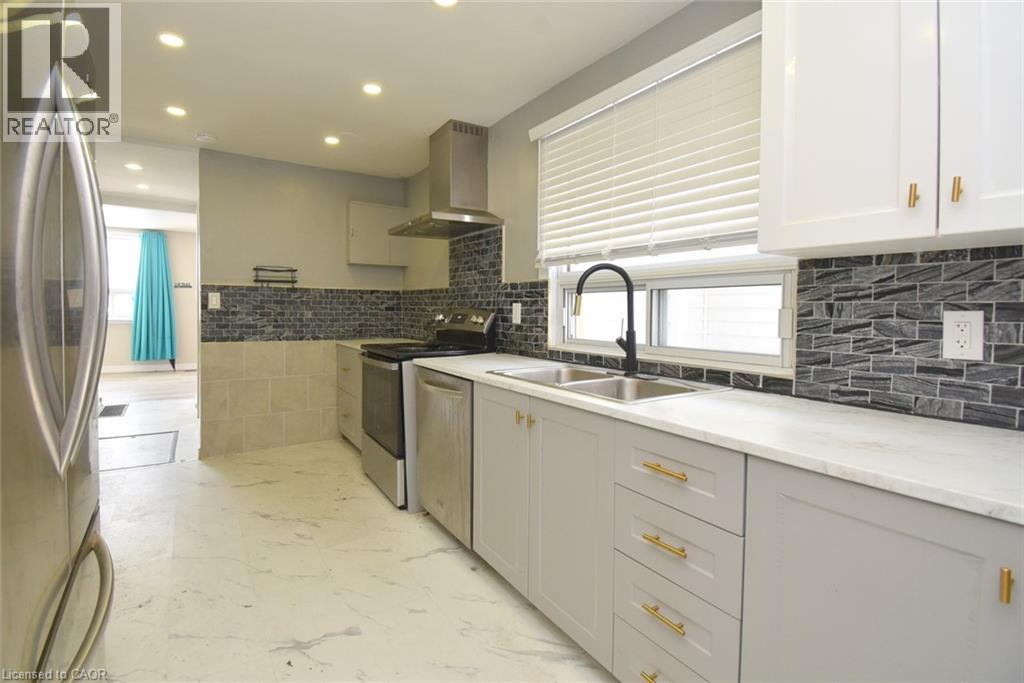 371 Fairfield Avenue, Hamilton, Ontario  L8H 5J1 - Photo 11 - 40833215