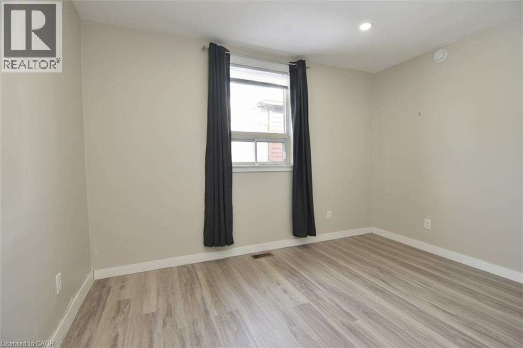 371 Fairfield Avenue, Hamilton, Ontario  L8H 5J1 - Photo 13 - 40833215