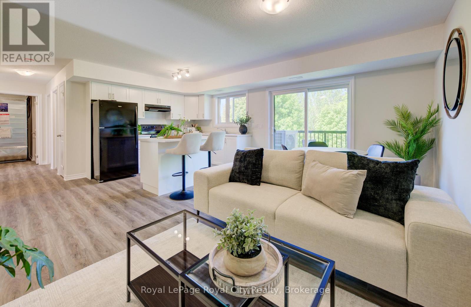 9 - 465 Garafraxa Street W, Centre Wellington, Ontario  N1M 0L6 - Photo 7 - X13223742