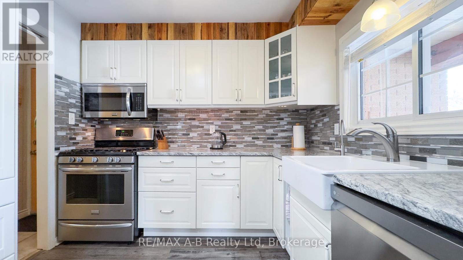 101 Middleton Street, Zorra, Ontario  N0M 2M0 - Photo 14 - X13223794