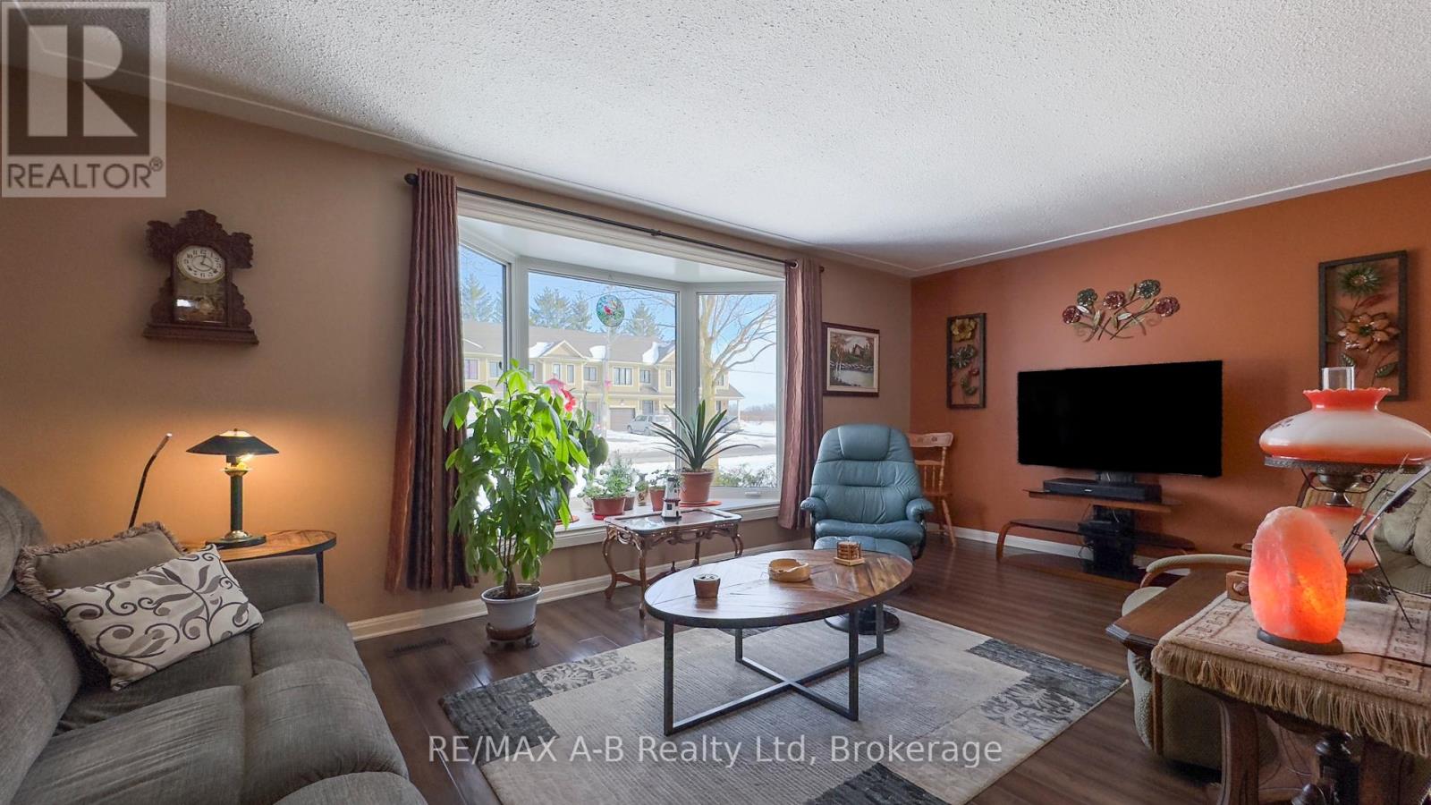 101 Middleton Street, Zorra, Ontario  N0M 2M0 - Photo 6 - X13223794