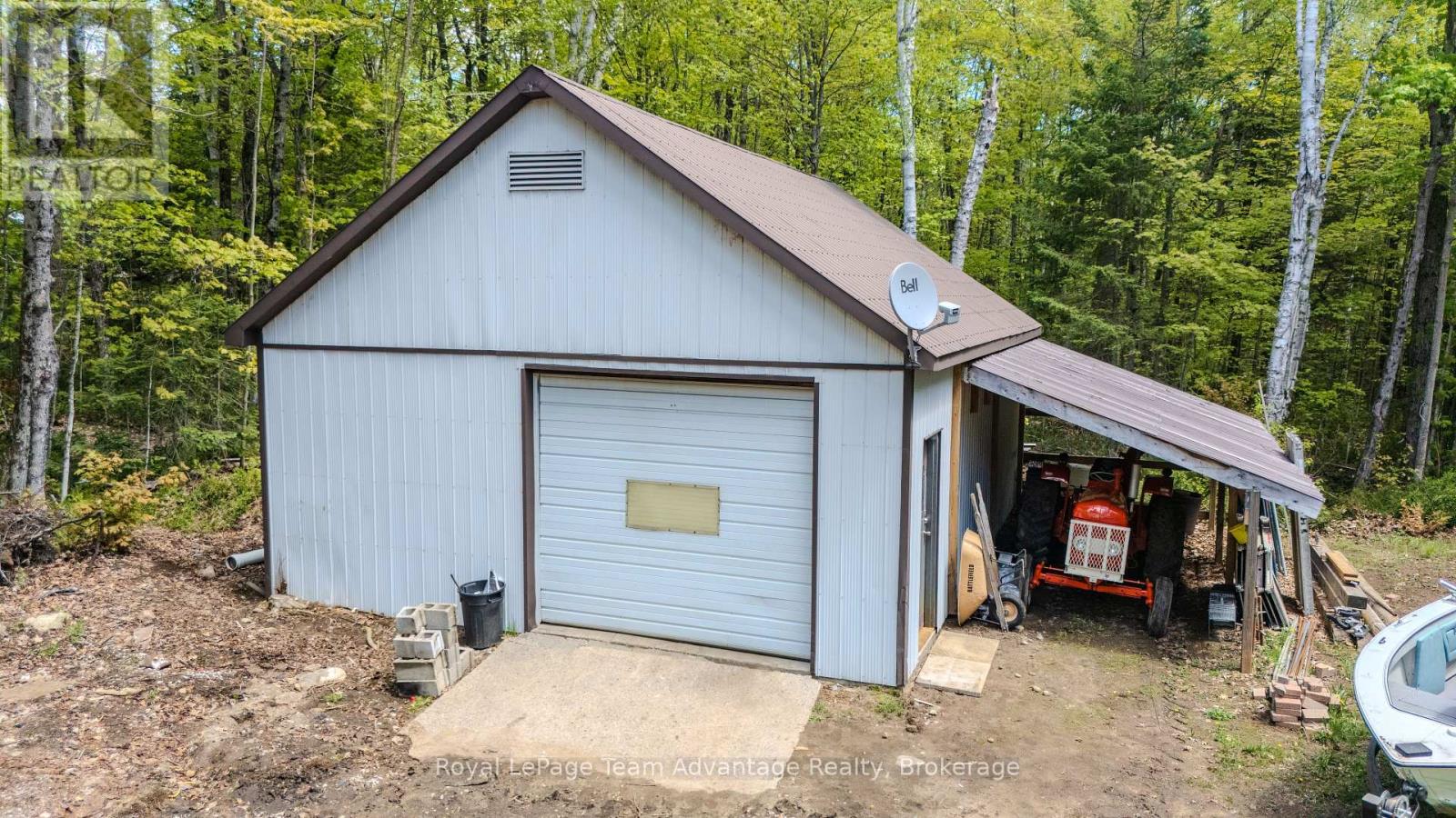 548c East Bear Lake Road, Mcmurrich/monteith, Ontario  P0A 1Y0 - Photo 5 - X13223880