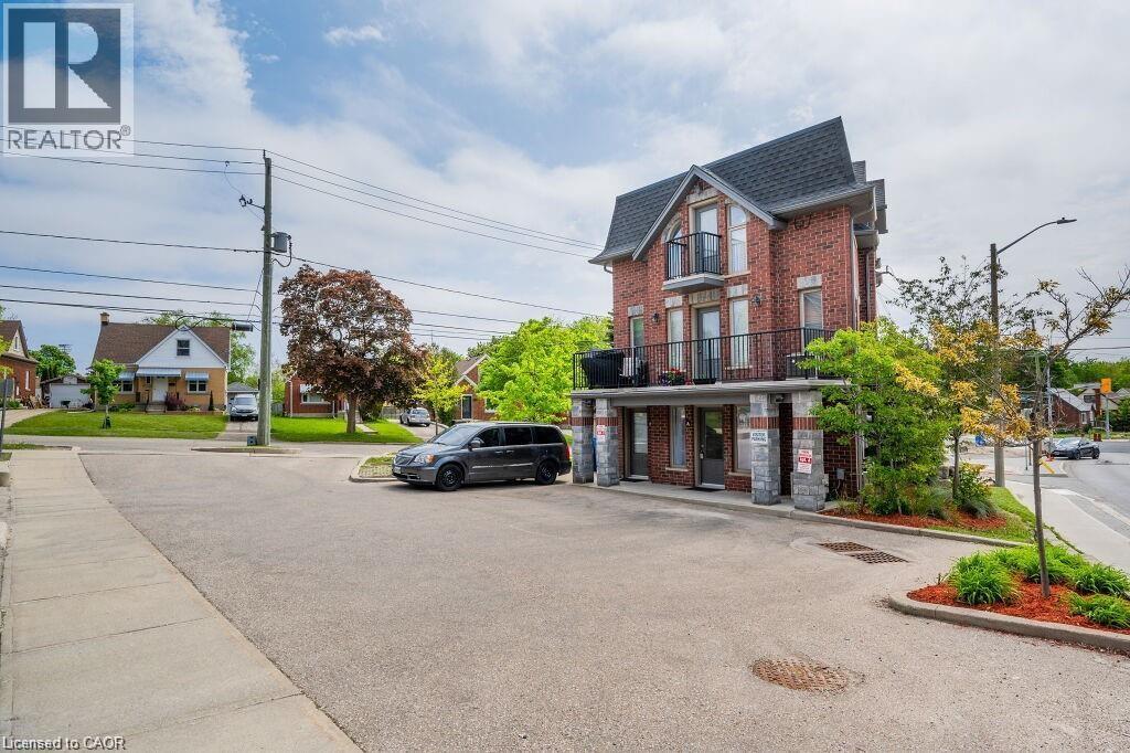 489 East Avenue Unit# A, Kitchener, Ontario  N2H 1Z7 - Photo 11 - 40835479