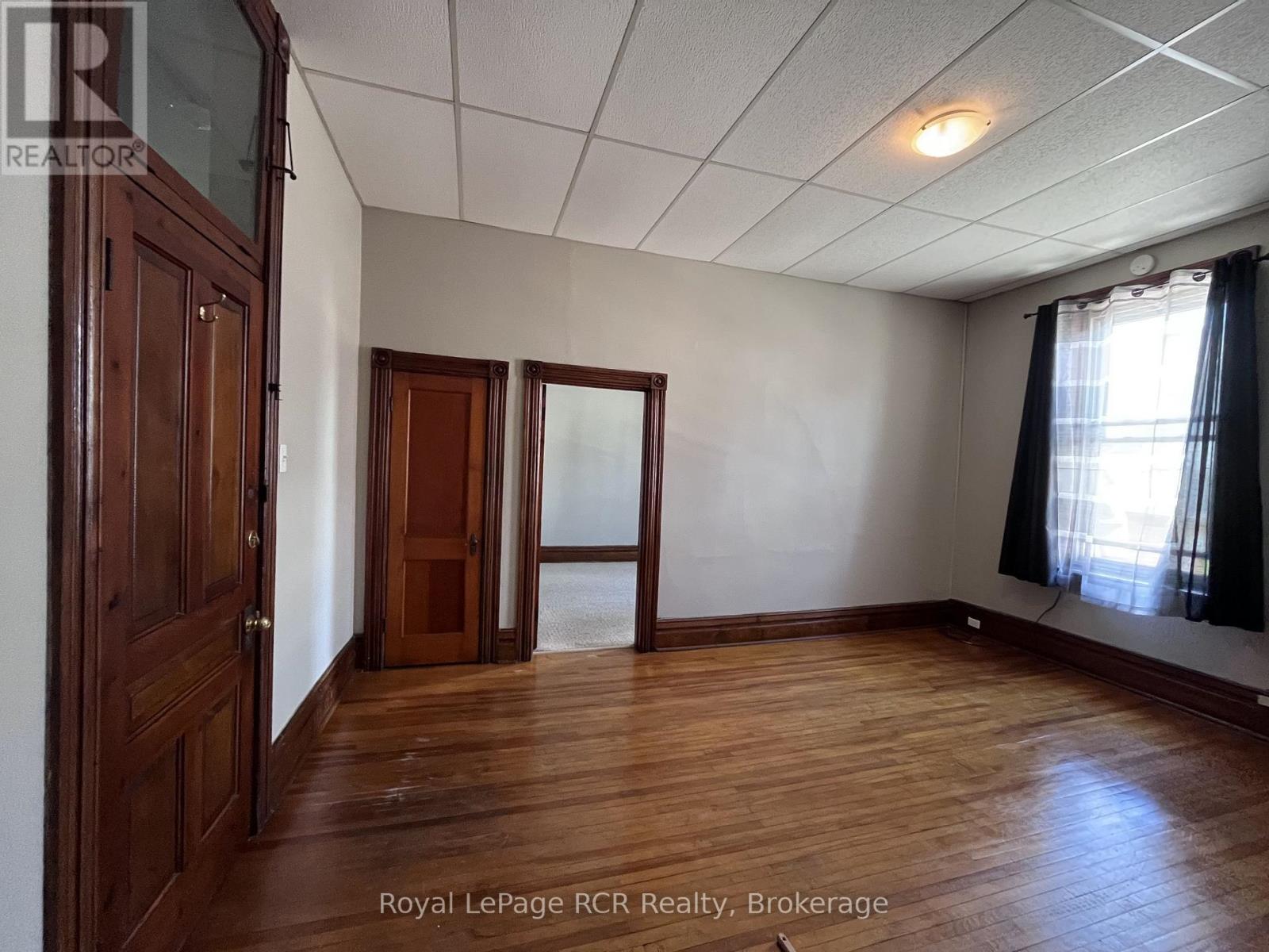 105 Garafraxa Street S, West Grey, Ontario  N0G 1R0 - Photo 19 - X13224016