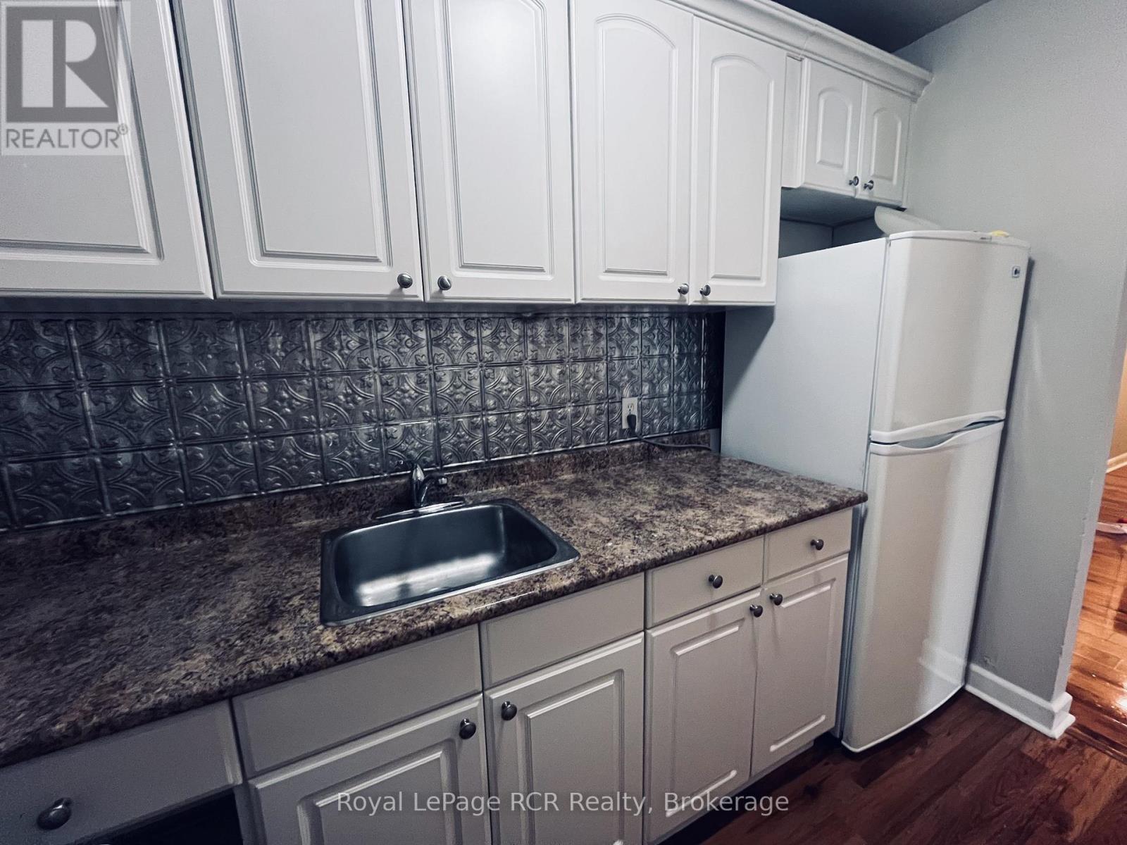 105 Garafraxa Street S, West Grey, Ontario  N0G 1R0 - Photo 27 - X13224016