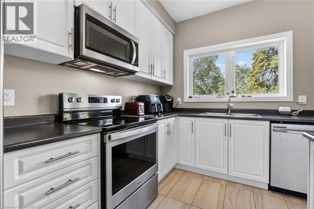 4071 Fracchioni Drive, Beamsville, Ontario  L3J 0R5 - Photo 10 - 40834834