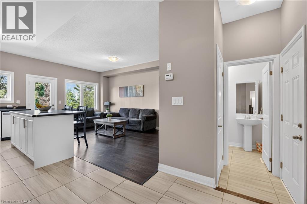 4071 Fracchioni Drive, Beamsville, Ontario  L3J 0R5 - Photo 7 - 40834834