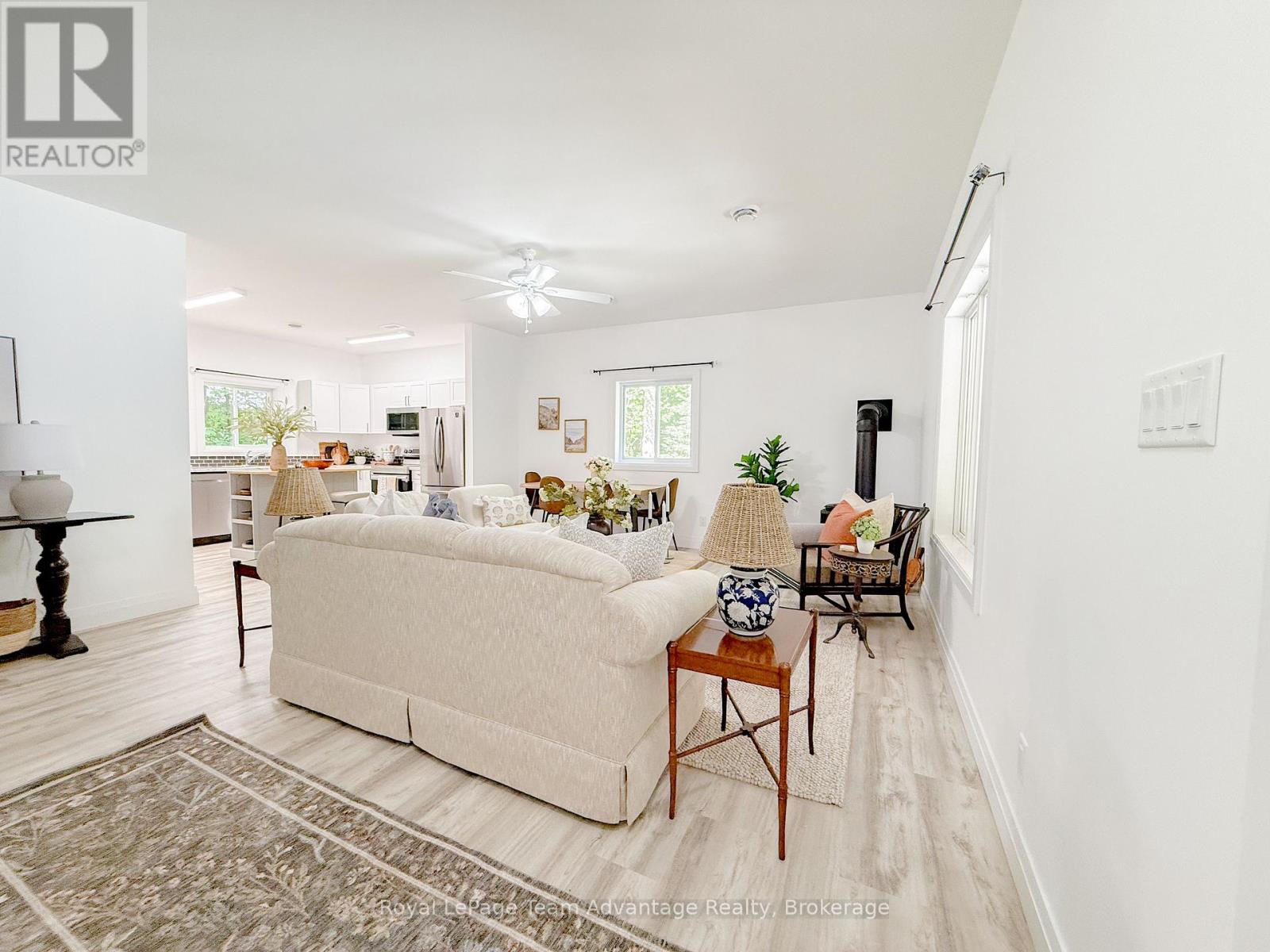 264 Almaguin Drive, Mcmurrich/monteith, Ontario  P0A 1C0 - Photo 4 - X13224926