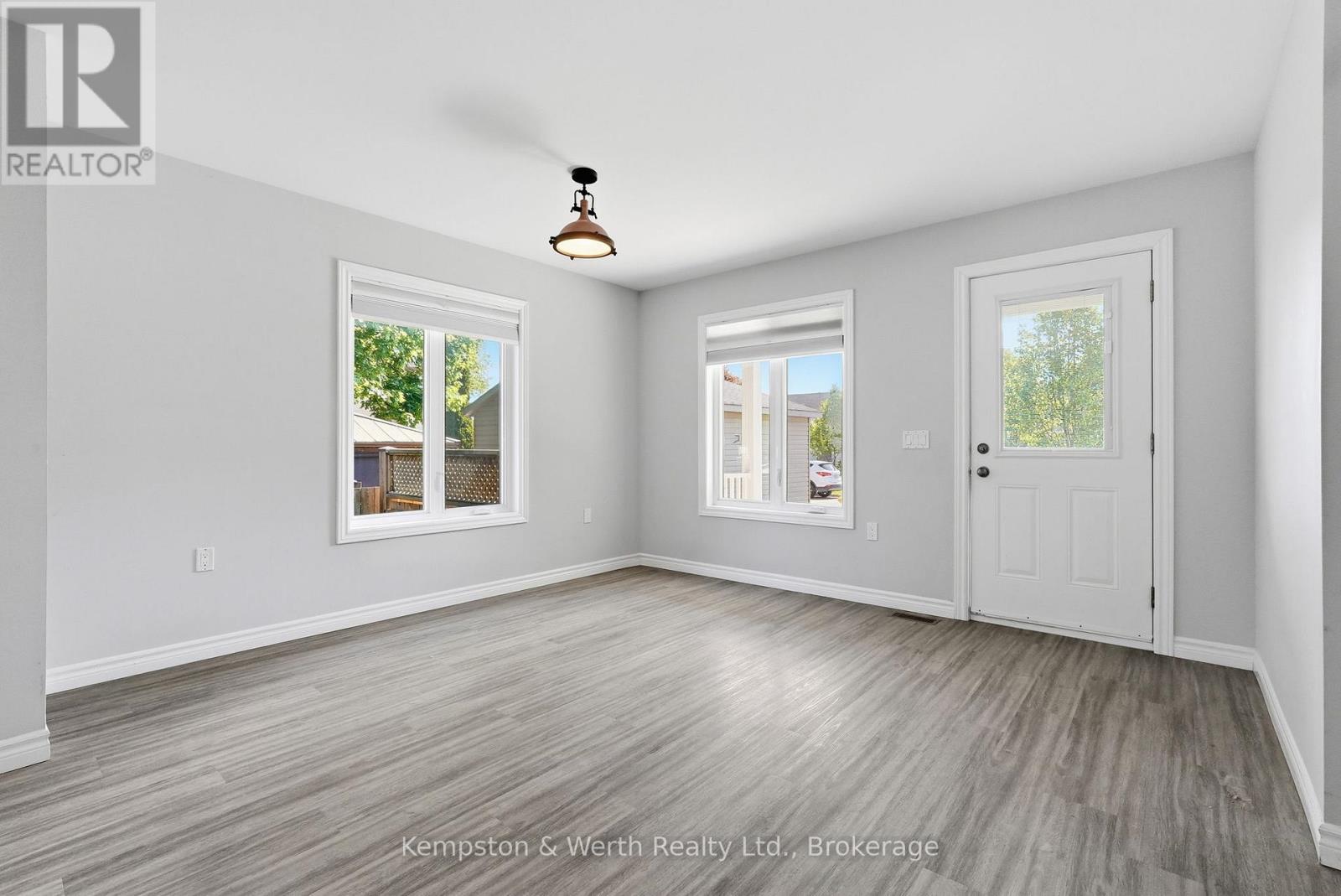 645 Davidson Avenue S, North Perth, Ontario  N4W 0G7 - Photo 19 - X13224932