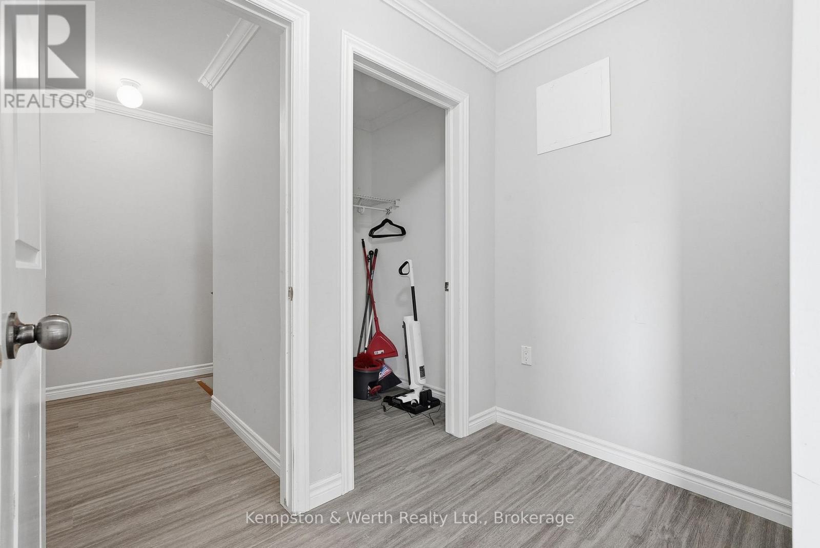 645 Davidson Avenue S, North Perth, Ontario  N4W 0G7 - Photo 30 - X13224932