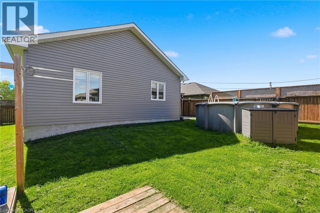 645 Davidson Avenue S, Listowel, Ontario  N4W 0G7 - Photo 38 - 40835585