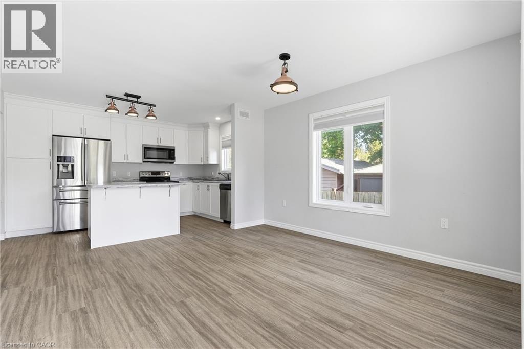 645 Davidson Avenue S, Listowel, Ontario  N4W 0G7 - Photo 5 - 40835585