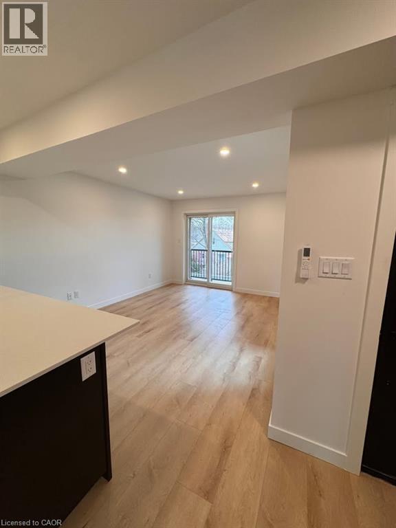 431 Krug Street, Kitchener, Ontario  N2B 1K9 - Photo 11 - 40835315