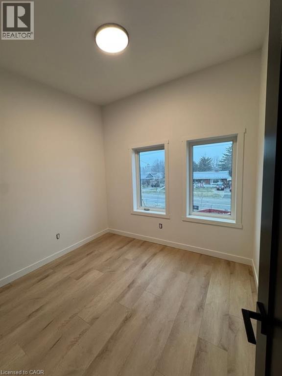 431 Krug Street, Kitchener, Ontario  N2B 1K9 - Photo 4 - 40835315