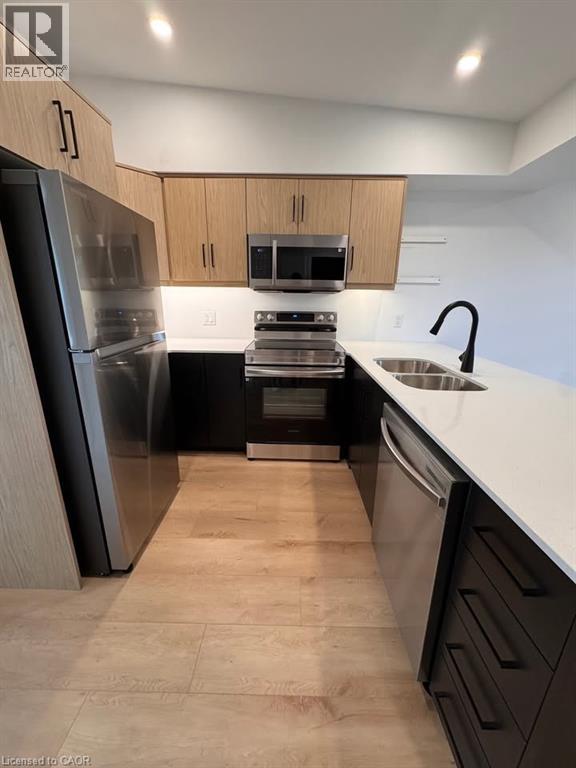 431 Krug Street, Kitchener, Ontario  N2B 1K9 - Photo 8 - 40835315